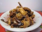 美味的爆炒八爪鱼