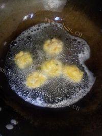 香酥鸡球做法图解16)