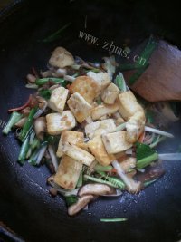 可口的家常豆腐做法图解10)