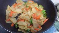 家常菜素炒土豆片