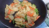 家常菜素炒土豆片