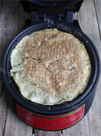 好吃的椿芽蛋饼做法图解8)