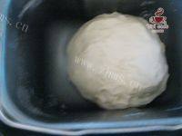 十分好吃的椰蓉面包做法图解2)