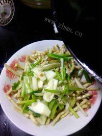 家常菜凉拌鱼腥草做法图解7)
