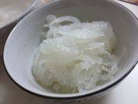 营养美味的冰糖炖燕窝做法图解2)