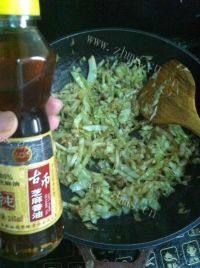 家常菜爆炒圆白菜
