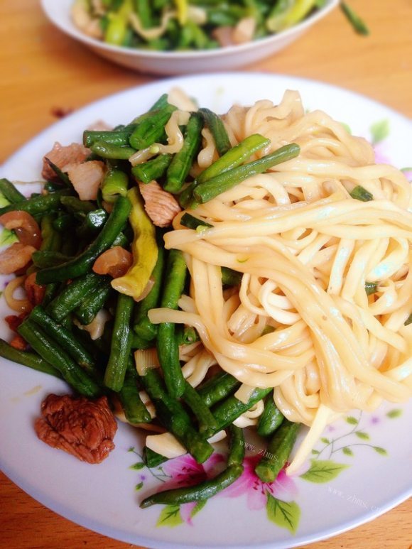 家常豆角焖面
