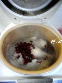 美味的山药鸡汤做法图解5)