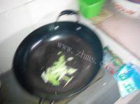 浓香的韭菜炒豆腐干做法图解4)