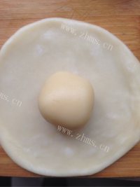 自制鲜肉酥饼做法图解3)