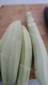 家常菜酱香茄条做法图解1)
