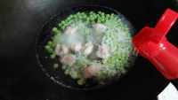 美味的豌豆肉丸汤做法图解11)
