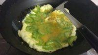 家常菜苦瓜摊鸡蛋