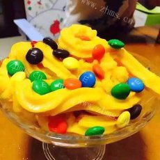 珍馐美味的芒果冰淇淋