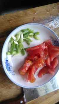 家常菜西葫芦炒土豆片做法图解3)