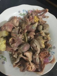 大蒜炒全鸡做法图解1)