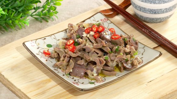 好吃的凉拌鸡胗