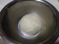 美味营养的迷你奶酪吐司卷做法图解4)