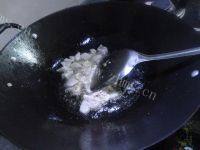 在家做肉炒土豆片做法图解3)