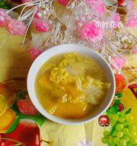 美味的南瓜白菜汤