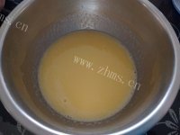 美味的洋葱火腿咸马芬做法图解9)
