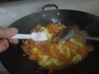 「DIY美食」西红柿炒鸡蛋做法图解5)
