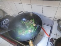 家常菜炒豆腐干做法图解3)