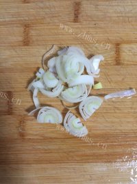 喷香的清炒藕片做法图解7)