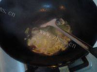 家常菜芹菜炒豆腐皮做法图解6)
