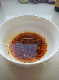 自己做的麻辣水饺做法图解10)