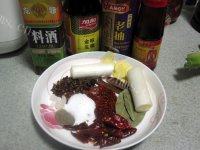 自制卤蹄膀做法图解4)