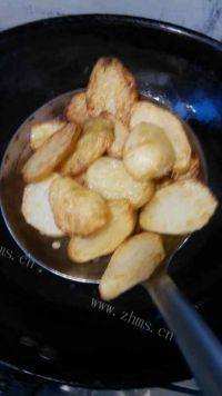 美味培根香煎土豆片做法图解5)