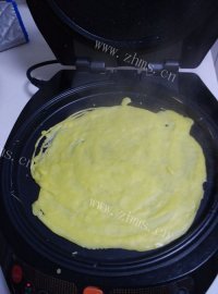 简易煎饼果子做法图解4)