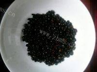 美味早餐黑豆豆浆做法图解1)