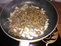 家常菜干豆角炒肉做法图解4)