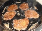 家常菜炸肉片做法图解3)