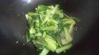 家常菜炒小青菜做法图解5)