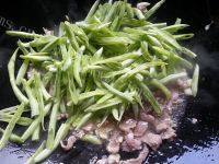 口感好的豆角焖面做法图解6)