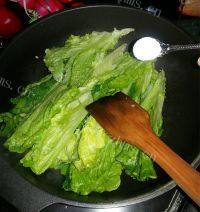 家常菜蒜泥生菜做法图解4)