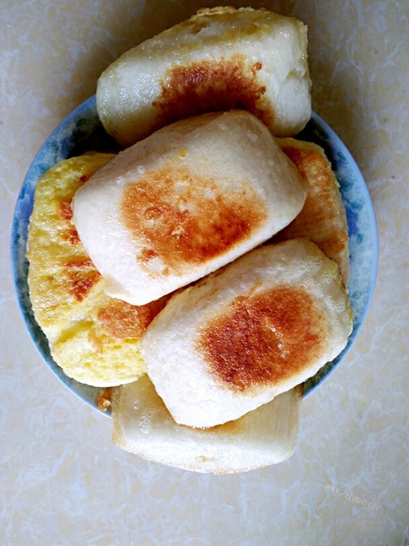 香酥的炸馒头片