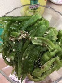 家常菜青椒炒鸡蛋做法图解1)