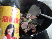家常鲶鱼炖豆腐做法图解5)
