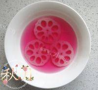 美味的胭脂藕片做法图解9)