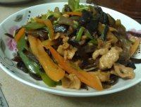家常菜木耳炒肉片