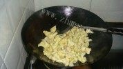 肉炒菜花做法图解5)