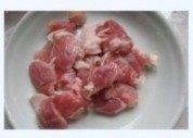 家常菜洋葱肉片做法图解1)