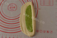 美味的抹茶牛奶吐司做法图解10)
