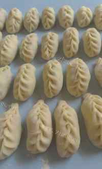 好吃的玉米鲜饺做法图解12)