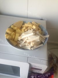 色香味浓的水煮肉片做法图解2)