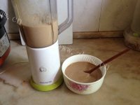 美味的纯手工莲蓉月饼做法图解2)